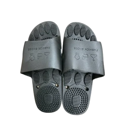 bl032334 dep chong truot fashion shoes chat lieu pvc mau den size 42