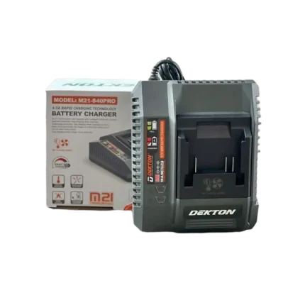 bl038042 sac pin m21 s40pro mau xanh 220v 240v 50 60hz40a dekton