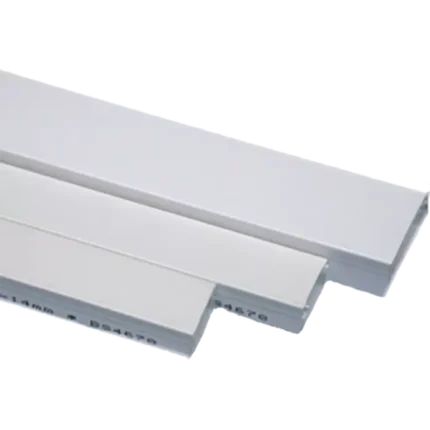 Nẹp ống nhựa, KT50x35mmxL2m