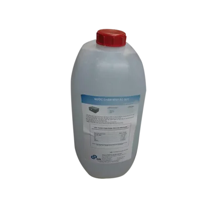 bl036780 nuoc cham binh ac quy 30l can gs yuasa